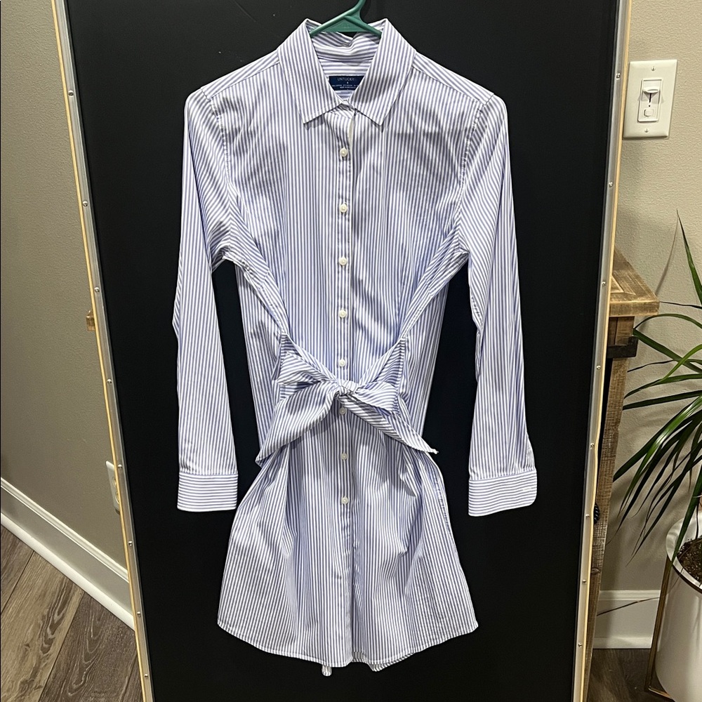 UNTUCKit Blue Striped Long Sleeve Dress